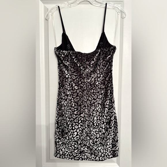 NWT! Blue Blush Velvet / Leopard Print Empire Dress, Silver Mini Dress, Small - Picture 3 of 6